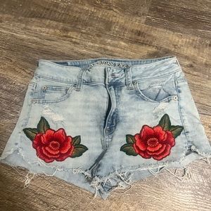 AE high rise shortie. Size 4! Stretchy material.